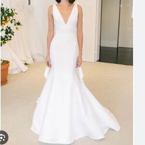 Carolina Herrera Lyla Wedding Dress